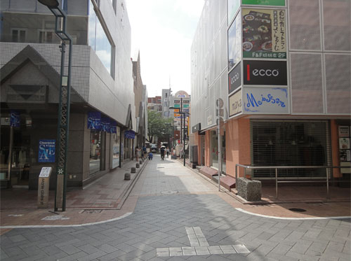 メルサ2横の小道